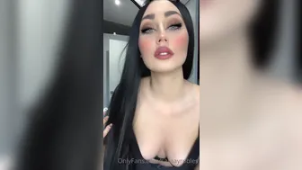 saraayrobles  onlyfans  Sweet brunette caresses her horny clit