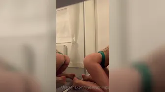 lilydaisyphillips  onlyfans  Kiev cam whore teases online