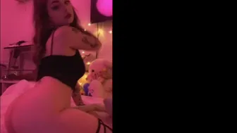 deerbxby  onlyfans Crazy doll caresses natural tits