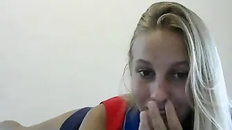 robyngood  Webcams prettiest exhibit girl