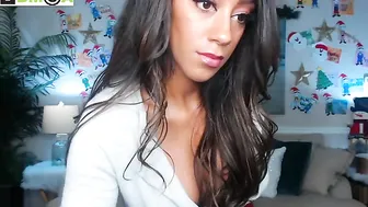ariana_gray  webcam exhibit with Shriek Orgasm