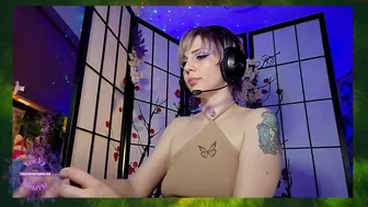 tricky_nymph 02-july-2022 0902 female chaturbate_4