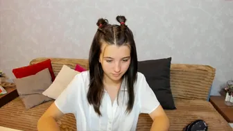 kodydi Crazy prank caresses juicy holes