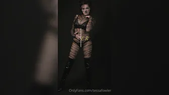 Tessa Fowler aka tessafowler onlyfans tasty curvy naughty with a vibrator