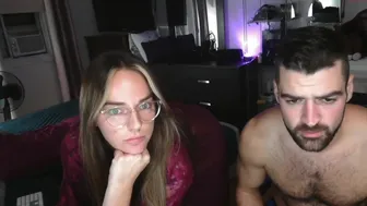 elie_sim 09-September-2022 06:37 couple chaturbate part2