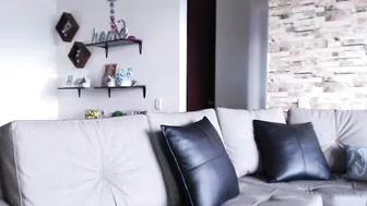 melisssa  Fucks Her Pussy on MFC webcam chat