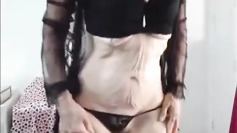 Saggy tits