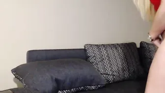 hello_brad  Masturbating infront webcam