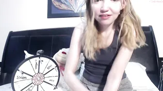 misty_kitten  chaturbate horny slut fuck her wholes for tokens