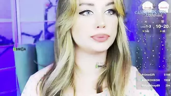 InventingAnna hot