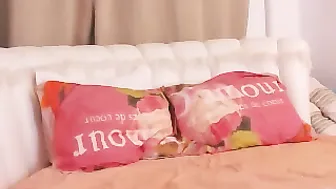 nicolebellaa  college hooker masturbates her wet hole