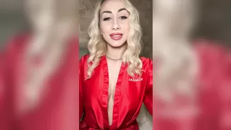 AmyLaurens 2025-02-16 previp boobs