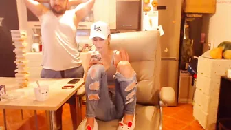 sweetdesire12  Fingering puss vibrator